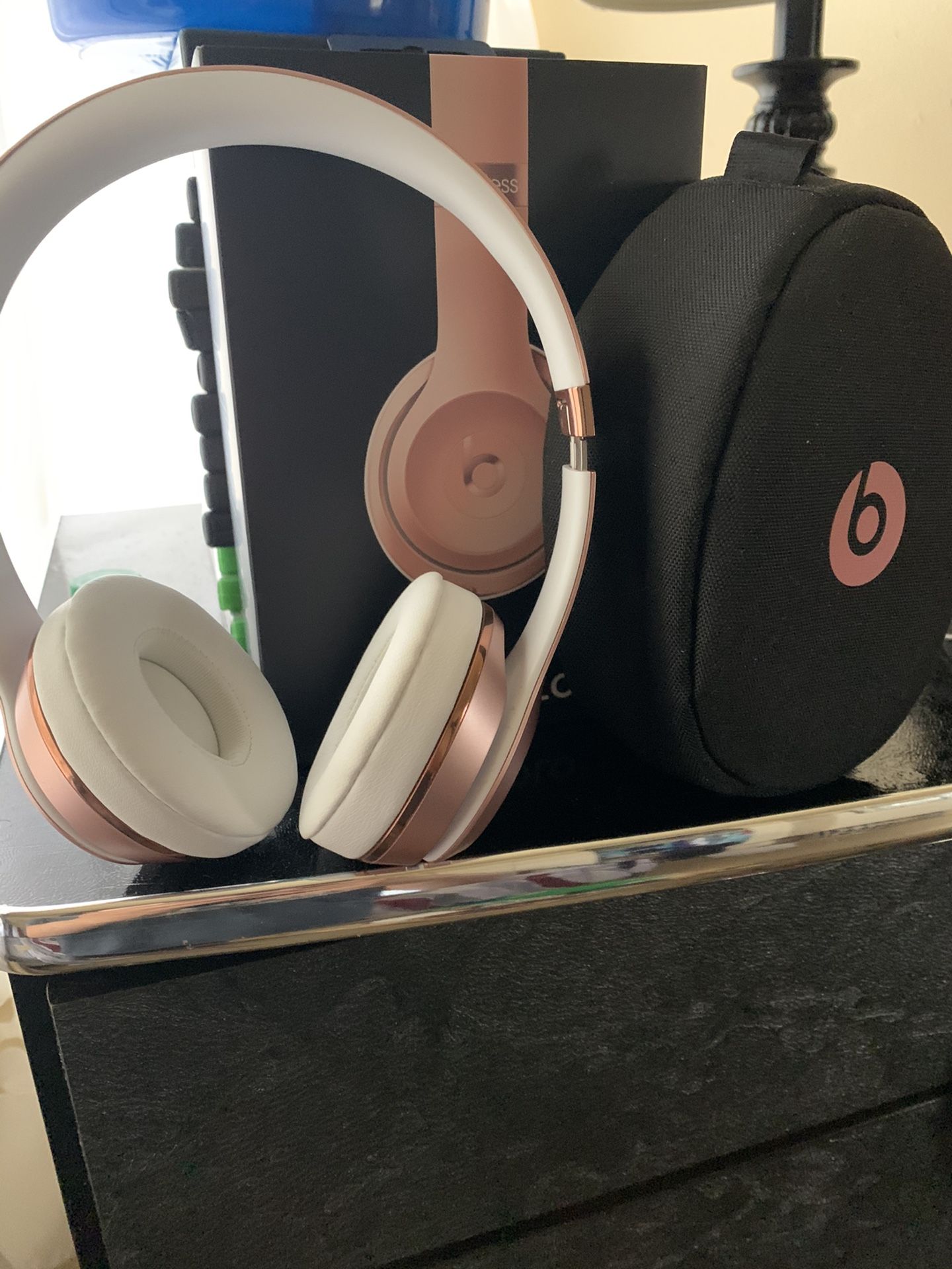 Beats Solo 3 Wireless (Rose Gold)