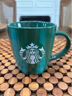 Starbucks 2022 green marble ceramic mug