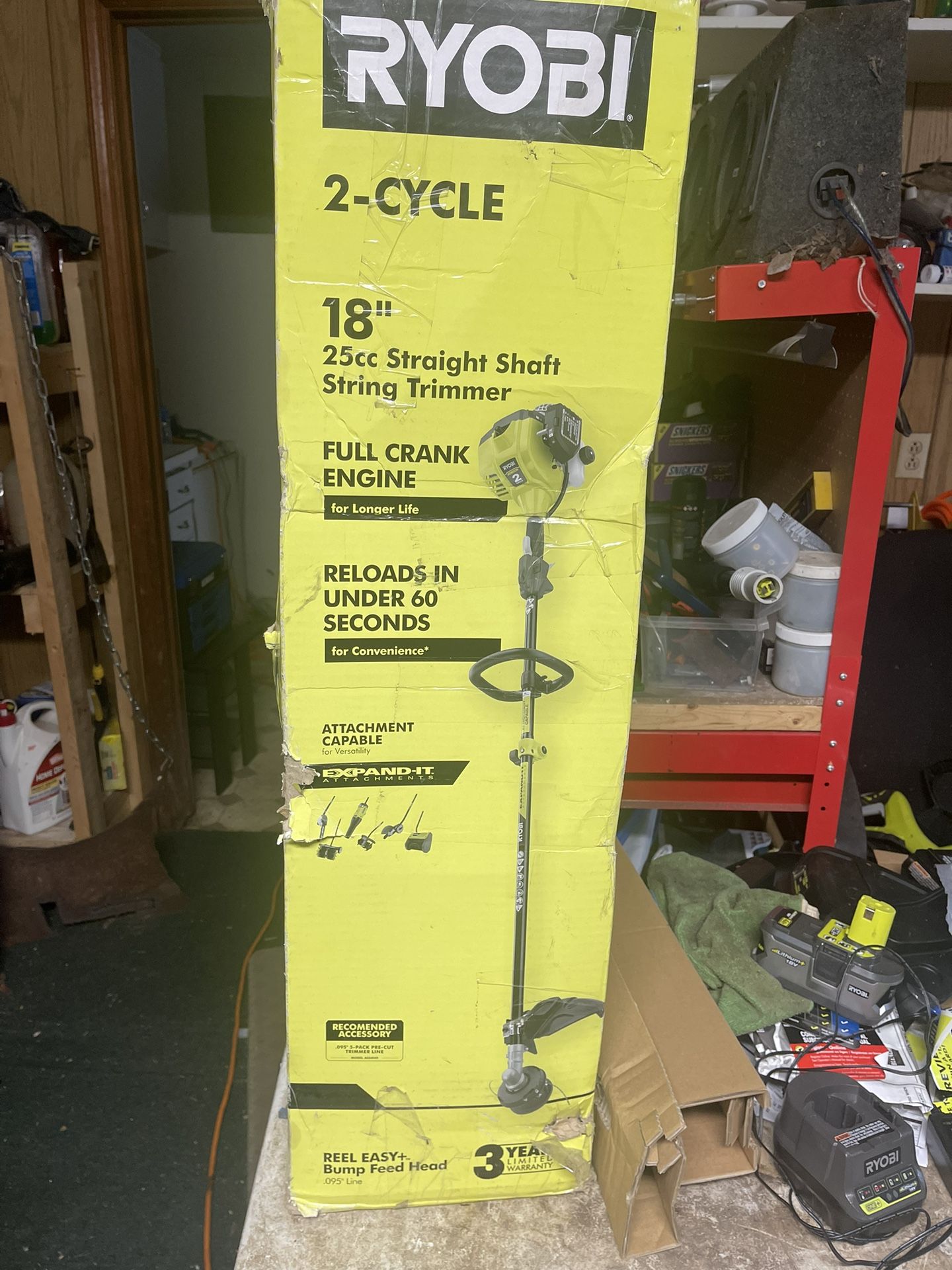 Ryobi 18” 2 Cycle Weedeater 