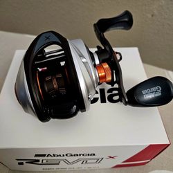 Abu Garcia Revo X Baitcast Reel 7:3.1