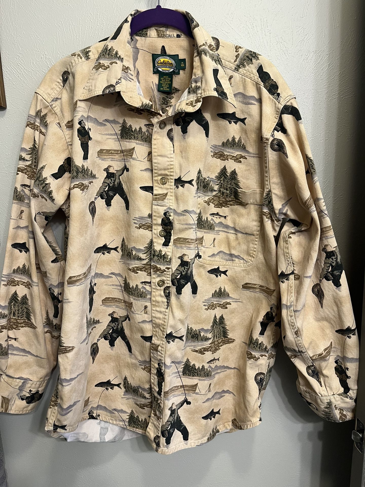 Cabela’s Men’s Long Sleeve Button Front Fishing Print Shirt Size 