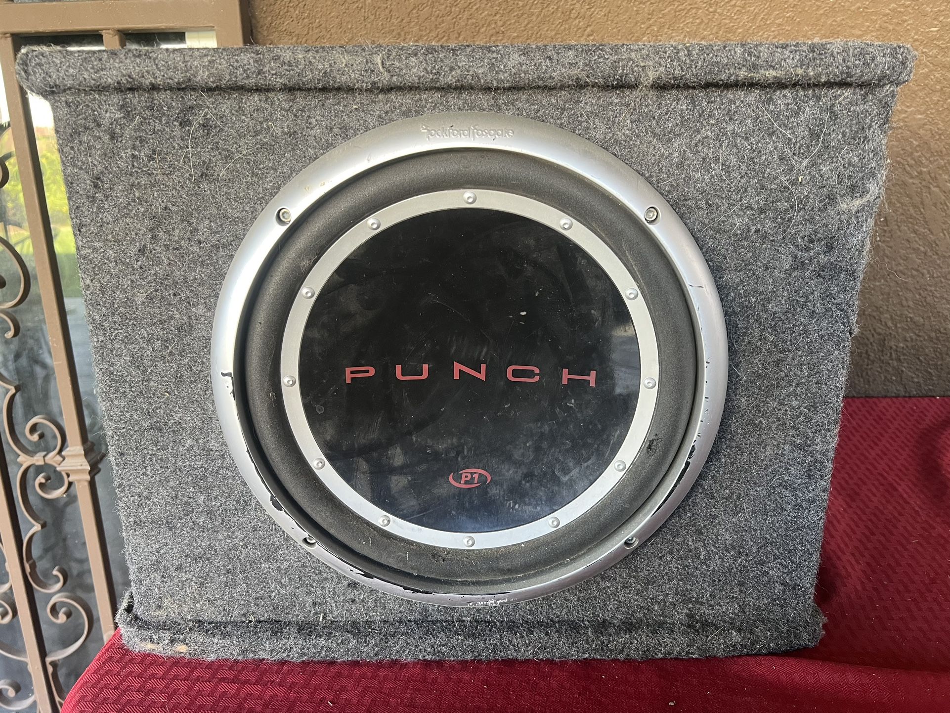 12 Inch Rockford Fosgate P1 In Jl Audio Sealed Box