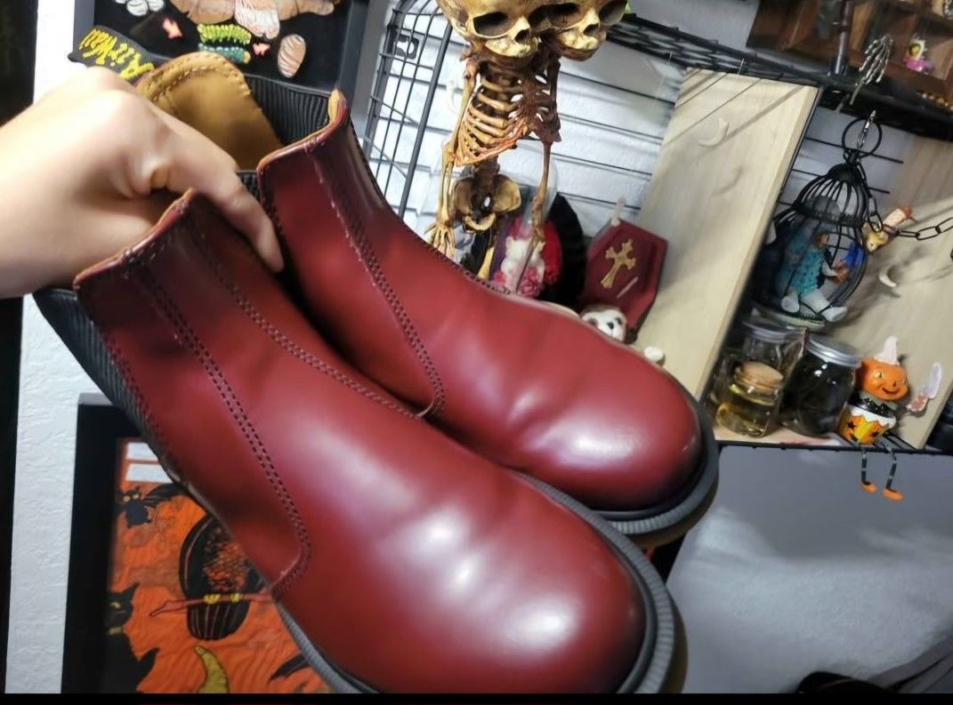 Dr Marten Cherry Red Smooth Leather Chelsea Boots