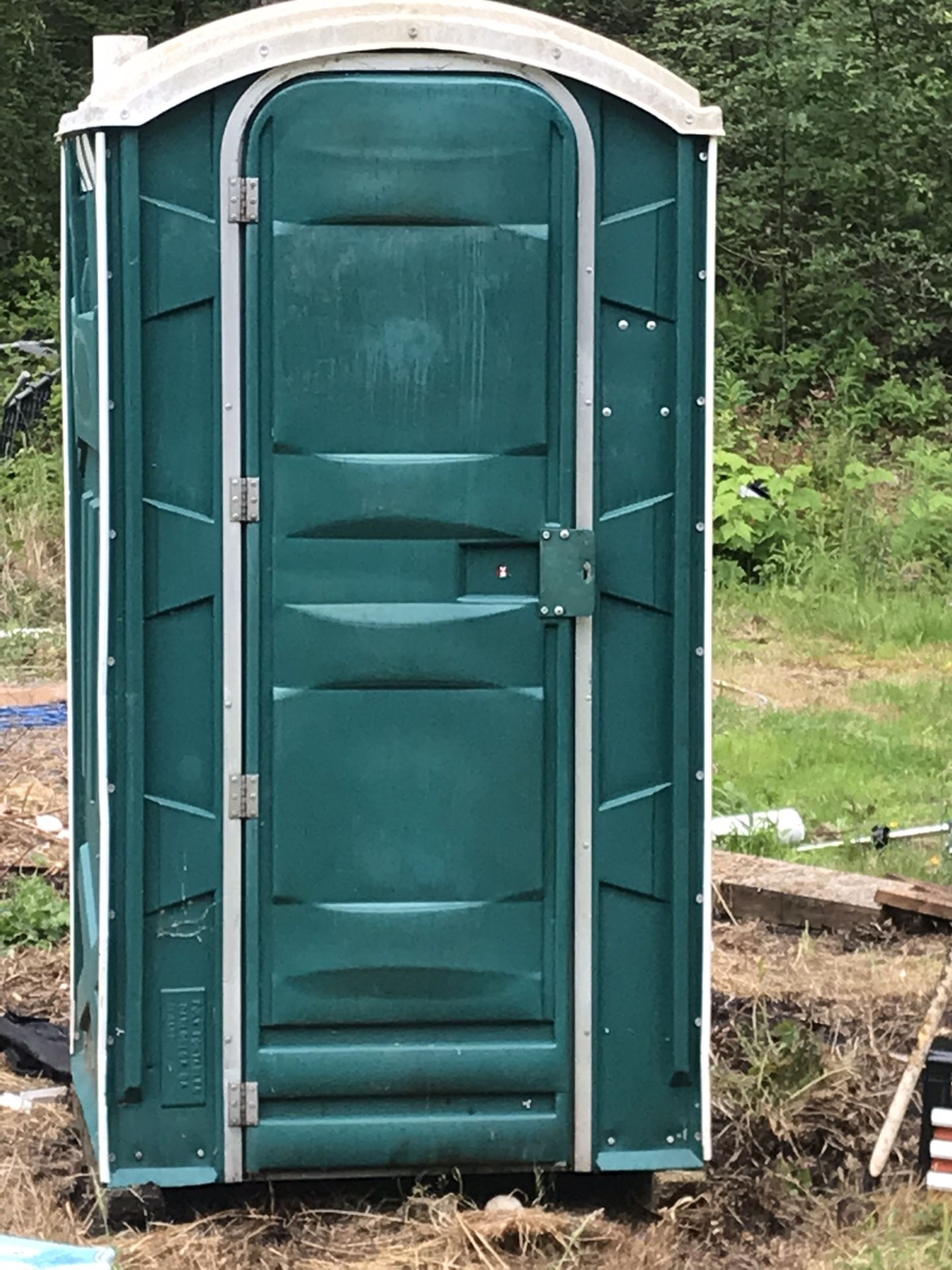 Honey bucket portable bathroom toilet