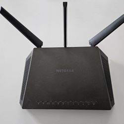 NETGEAR  Nighthawk R7000 AC1900 Smart WiFi Router