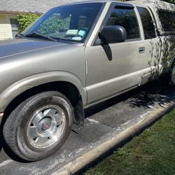 2001 GMC Sonoma