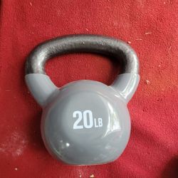 NEW. 20LB  RUBBER COATED KETTLEBELL  STEEL HANDLE 2 AVAILABLE 
11525 S HALSTED dunkin donuts
25$  CASH ONLY  AS IS