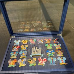 Bradford Exchange Disney Pin Collection 
