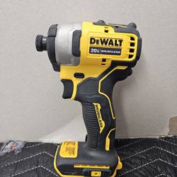 DEWALT ATOMIC 20V IMPACT DRIVER