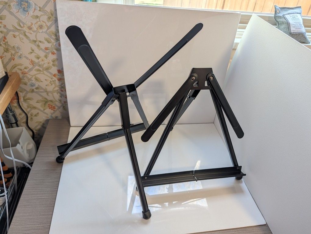 U.S. Art Supply 15–21" Adjustable Tabletop Easels (Pair) – Black Aluminum