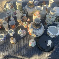 Various Ceramics / Chinese Pots & vases hand painted