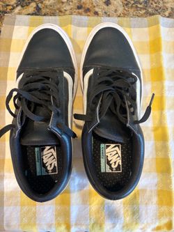 Vans ComfyCush Low-Top Leather Sneakers