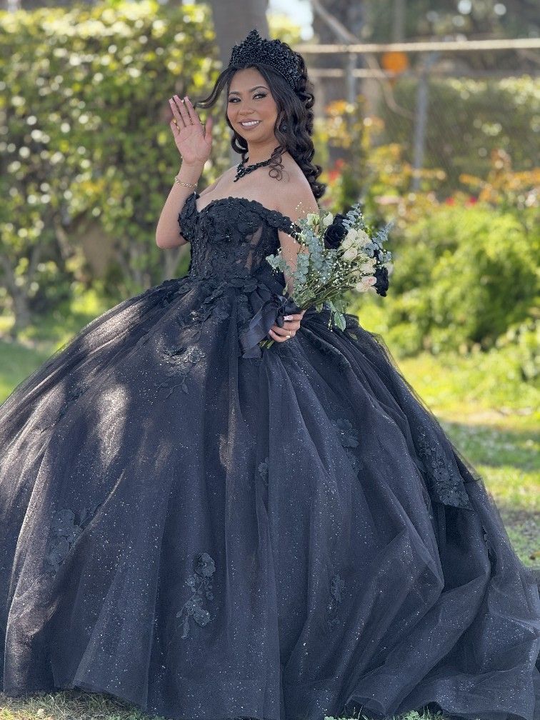 Quinceanera / Quince / Sweeth 15 / 16 / Prom /gloves/earings/ New Neklace