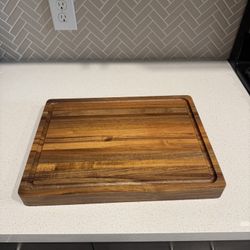 Sonder Los Angeles Cutting Board 