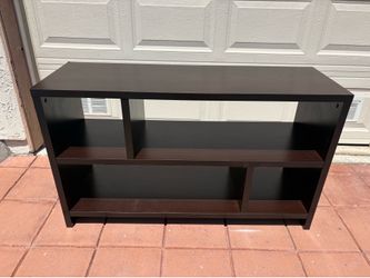 Tv stand / media console