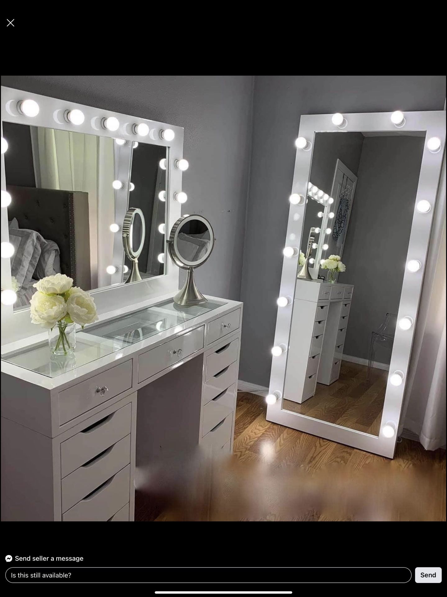 Dazzling Make Up Vanity Set 