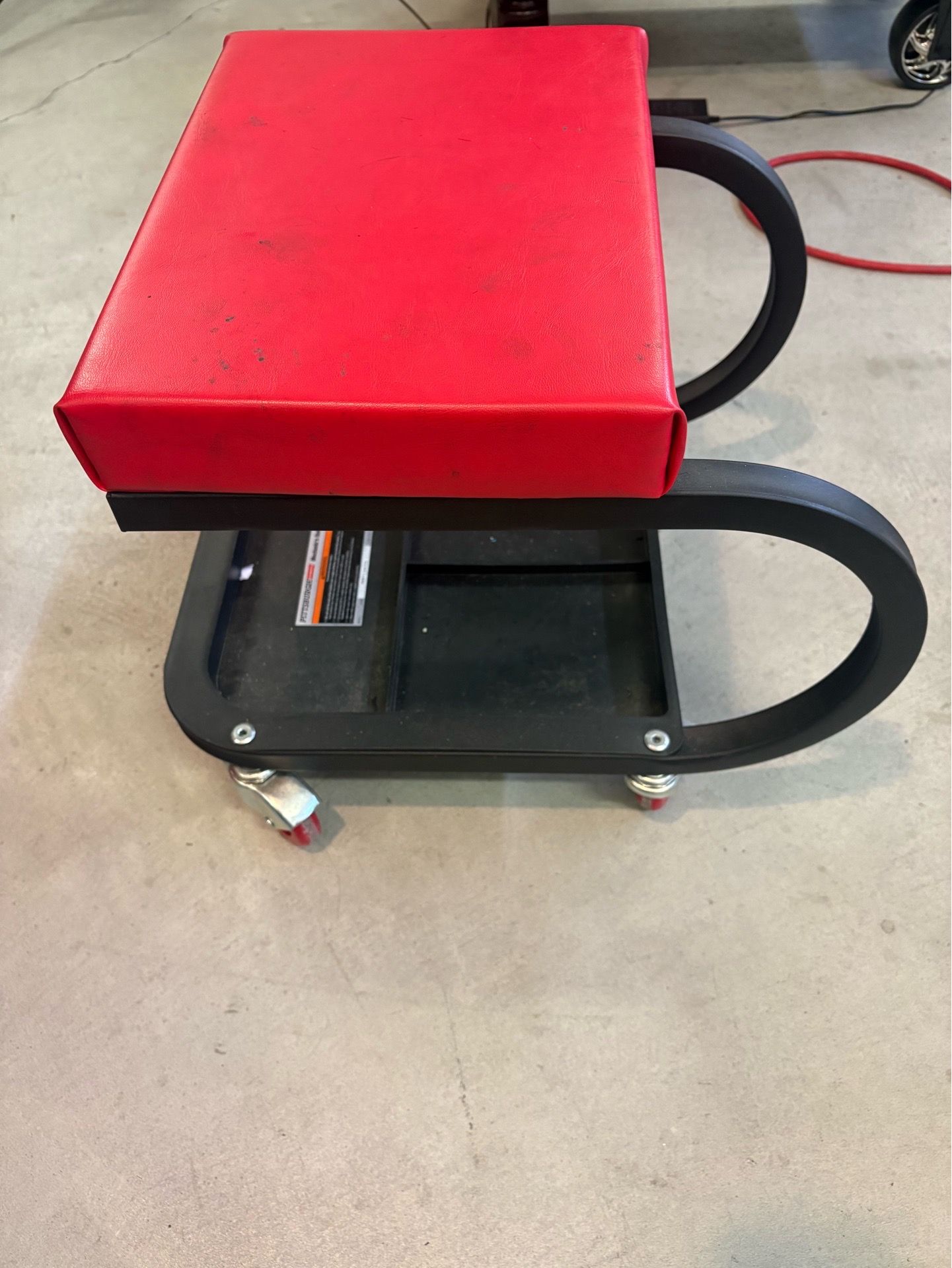 Mechanic roller seat