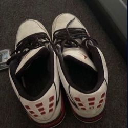 Jordan’s Size 6.5 Men’s 