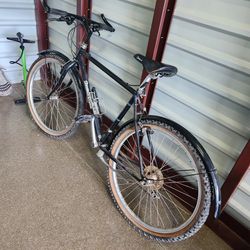 Bridgestone MB-5 STRAIGHT  Bar Mountain Bike  , 26in wheels, 19in frame