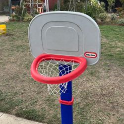 Little Tikes Toddler Basketball Hoop