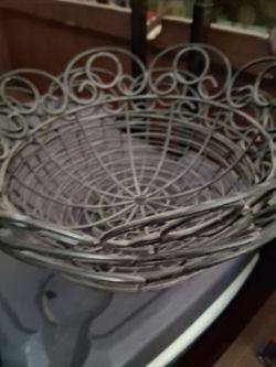 Meatal heavy basket 3of them