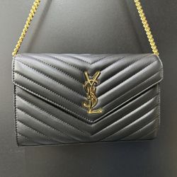 Saint Laurent Envelope YSL - logo Leather Chain - Strap Envelope Bag