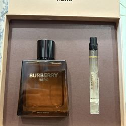 Burberry Hero Perfume Set