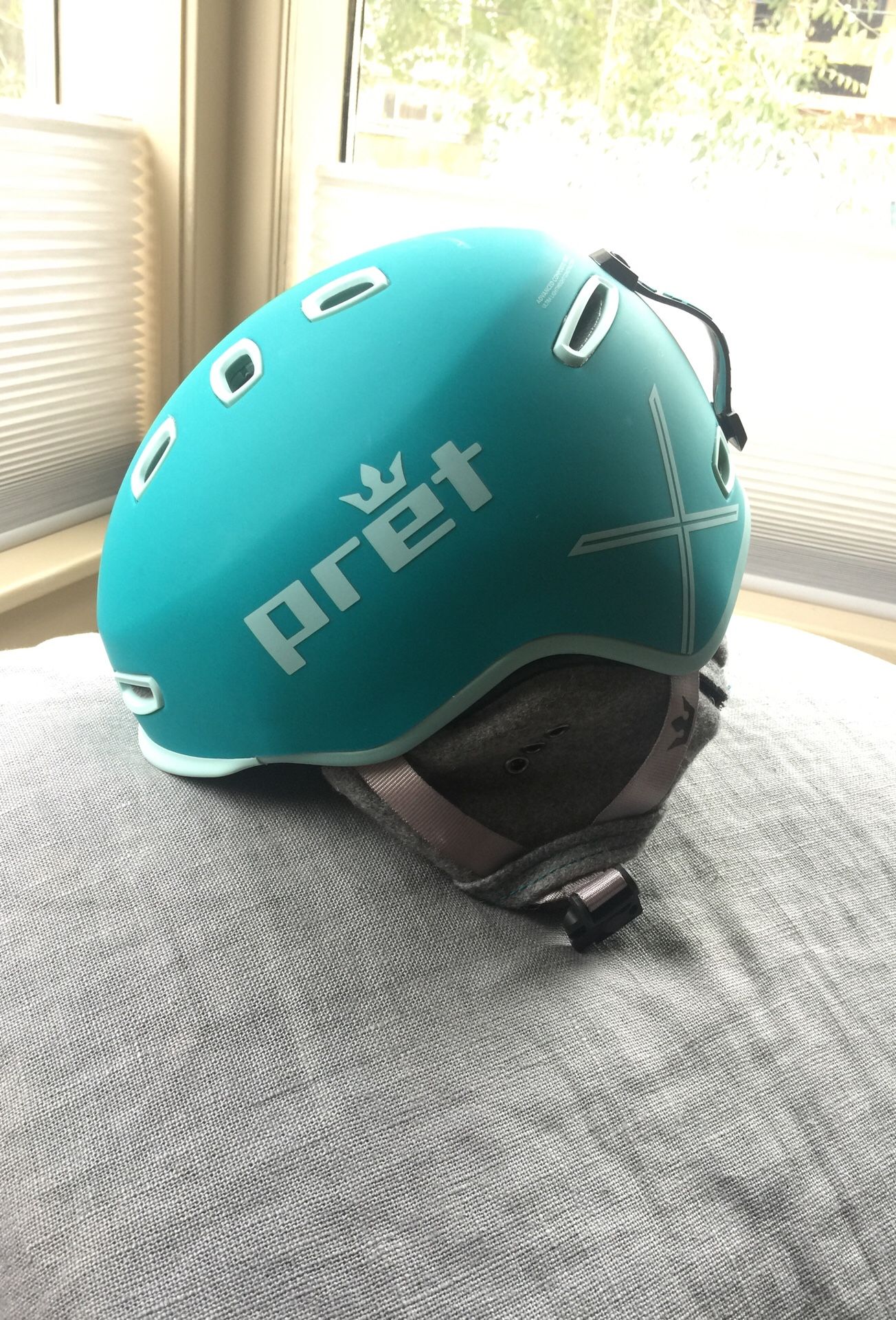 W’s Pret Lyric X Helmet size Small