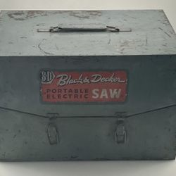 Vintage Black & Decker Portable Electric Saw in Original Carrying Case