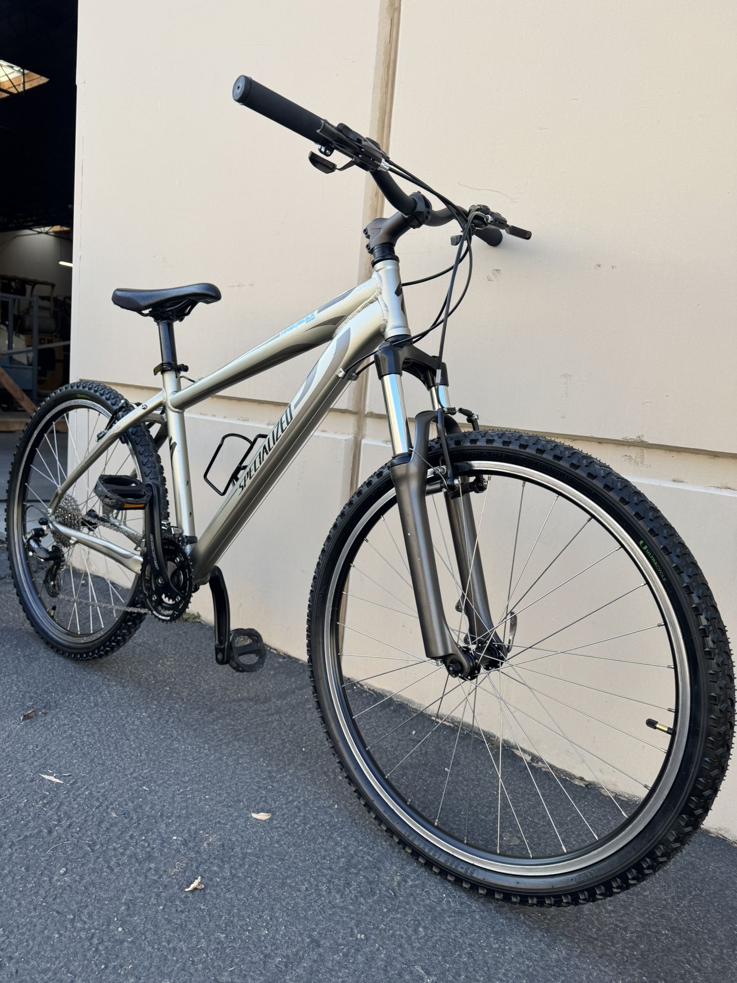 Specialized Hardrock Sport Mountain Bike