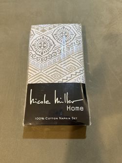 Set 4 Cotton Napkins New In Package