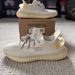 Yeezy 350 - Light