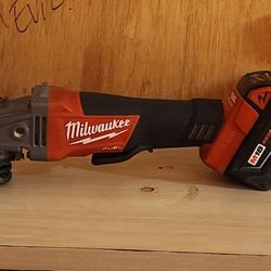 Milwaukee M18 Fuel Grinder