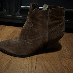 Frye Renee‎ Seam Suede Short Boot in