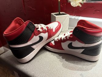 Nike Air Jordan 1 Retro High