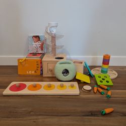 Lovevry Babbler Play Set