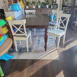 4 Dinning Chairs