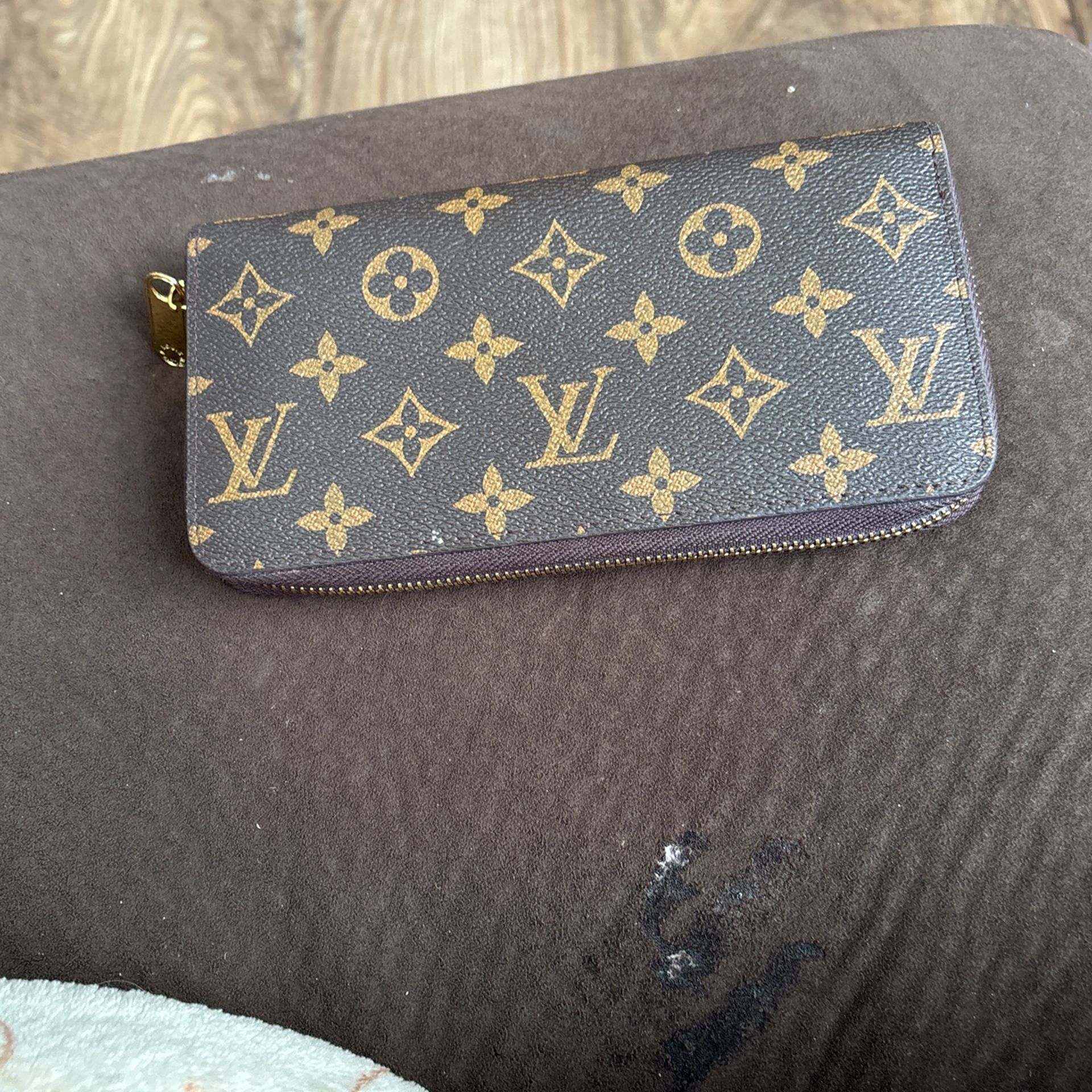 Louie Vuiton Wallet