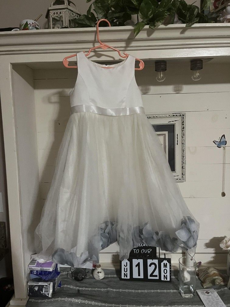 Used Flower Girl Dress