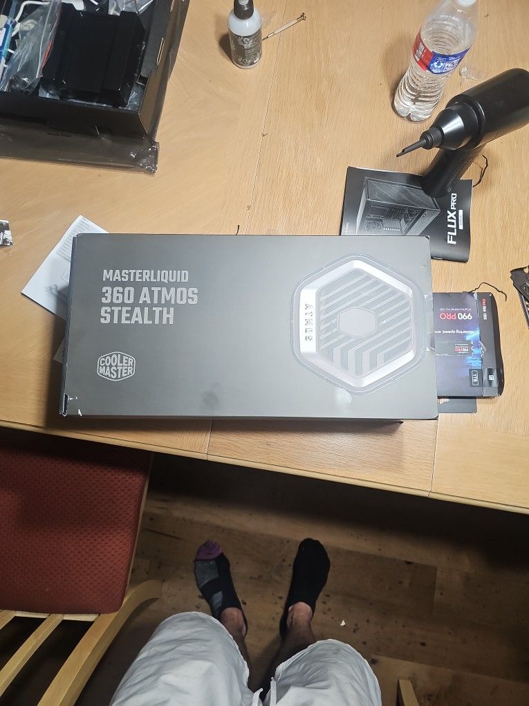 Cooler Master 360 Atmos Stealth 360 AIO.