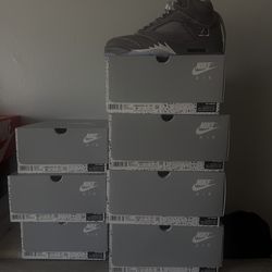 Jordan 5 wolf grey