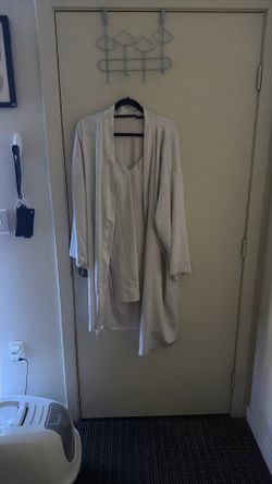 victoria secret dress + robe (small)