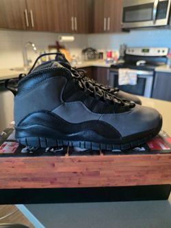 Jordan 10 Retro "Shadow" (Size 12.5)