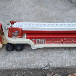 Tonka Hooks & Ladder Vintage Firetruck 