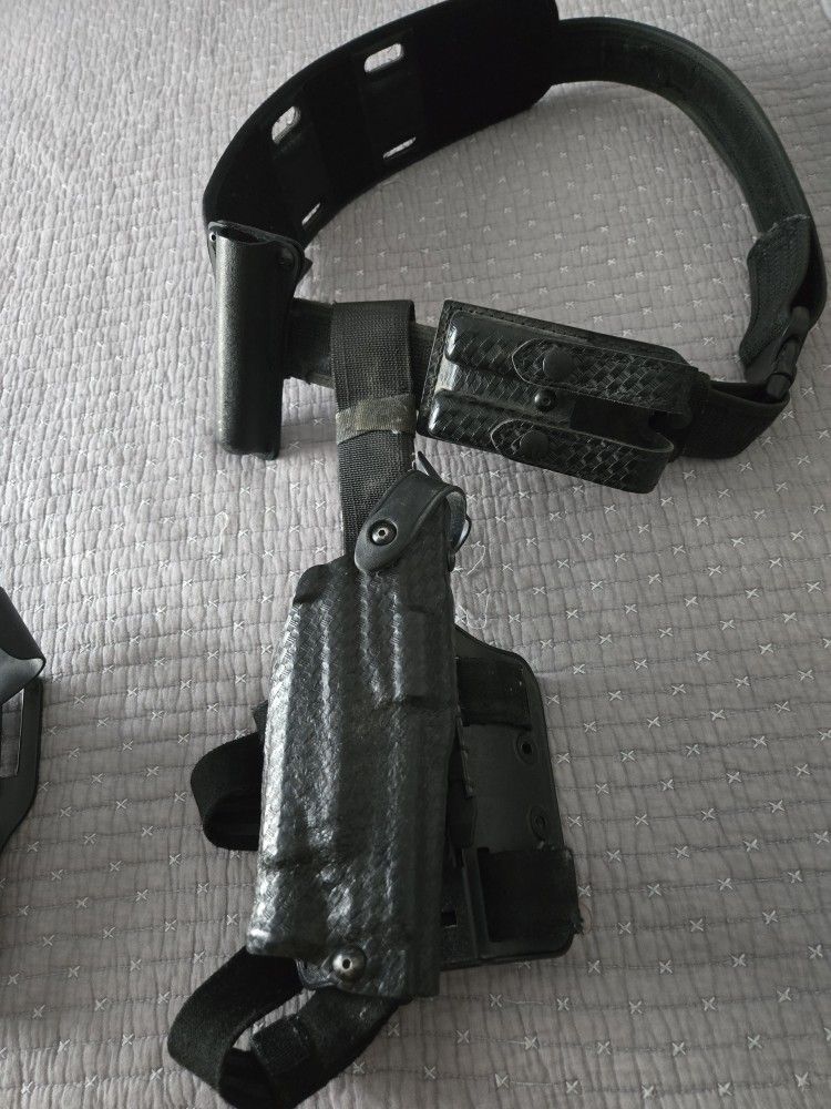 Duty Belt With Glock Holster