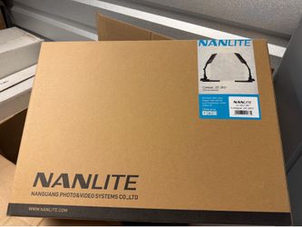 Nanlite Compac 20 2-Light LED Studio Kit – Brand New