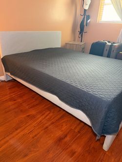 Bed frame and matress