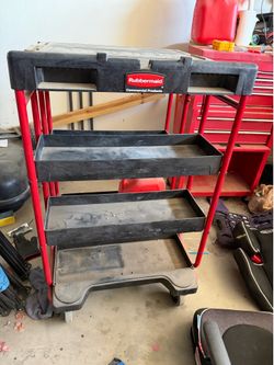 Rubbermaid Commercial Ladder Cart – Heavy-Duty Rolling Utility Cart