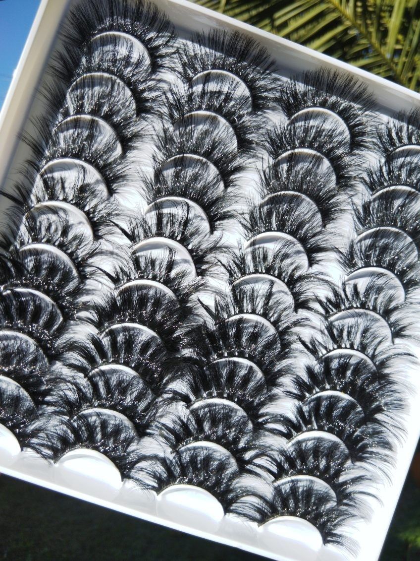 NEW (20) FALSE EYELASHES - DIFFERENT STYLES IN ONE PACK - READ DESCRIPTION