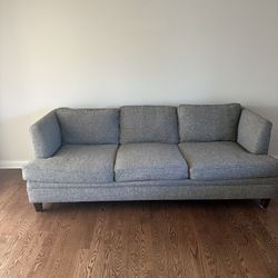 Bernhardt Couch- Really Good condition 